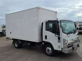 Isuzu NPR200 - picture0' - Click to enlarge