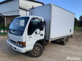 1999 Isuzu NPR 300 - picture0' - Click to enlarge