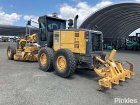 2010 Komatsu GD555-5 - picture2' - Click to enlarge