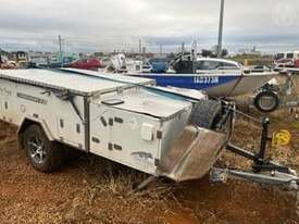 Blue Tongue Camper Compaks - picture0' - Click to enlarge