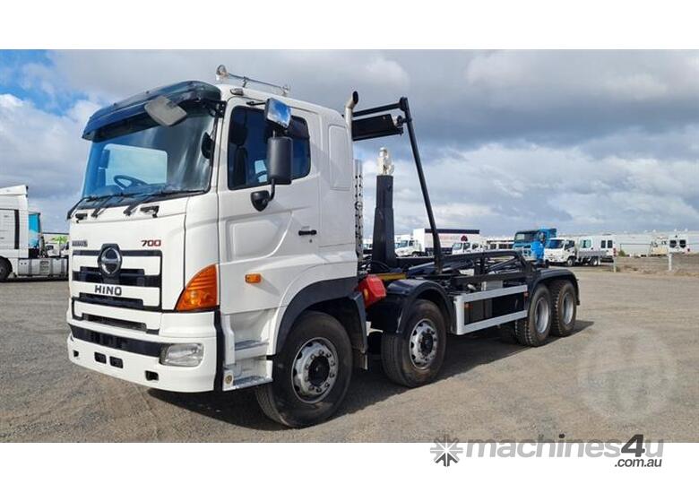 Buy Used Hino FY Hook Trucks in , Listed on Machines4u