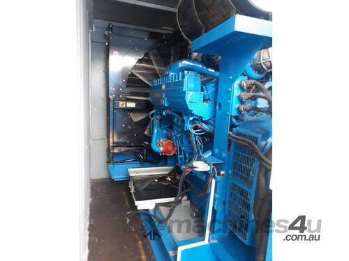 1000 KVA Cummins USA Containerised Diesel Generator  