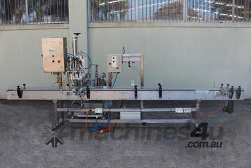 Piston Filler with Conveyor System