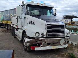 Freightliner Century Class S/T - picture0' - Click to enlarge