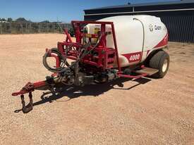 2016 Croplands Weed-It 4000 Single Axle Weed Sprayer Trailer - picture1' - Click to enlarge