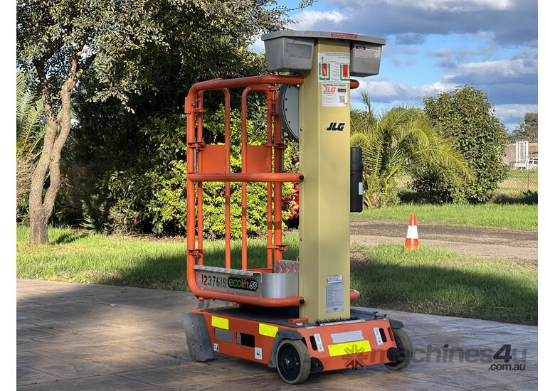 caption JLG Ecolift Manlift Access & Height Safety