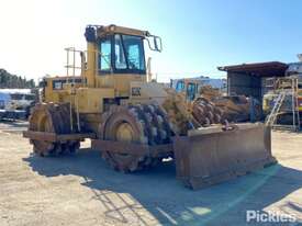 1991 Caterpillar 826 Soil Compactor - picture0' - Click to enlarge