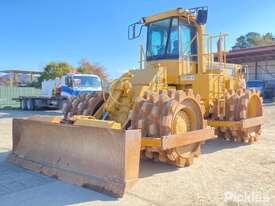 1991 Caterpillar 826 Soil Compactor - picture1' - Click to enlarge