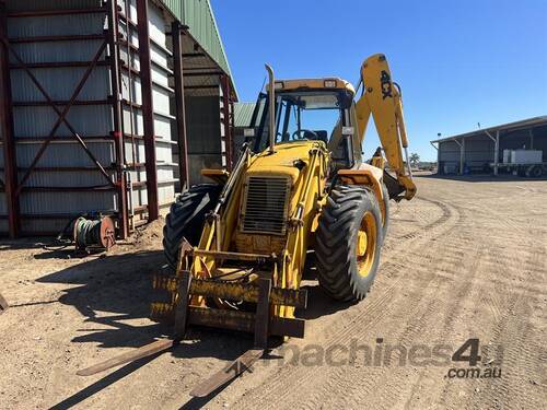 JCB 4CX BACKHOE