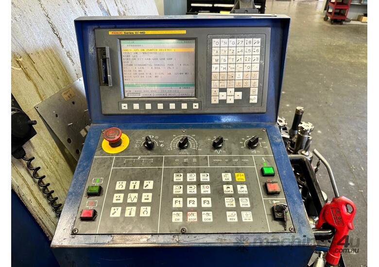 Used 2010 Quantum 2010 Quantum S1500d Vertical Machining Centre 