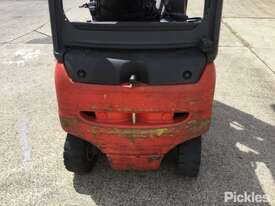 Linde E20 Counter Balance Forklift - picture1' - Click to enlarge