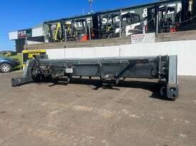 Kalmar SPREADER ATTACHMENT 20' - 40' - picture2' - Click to enlarge