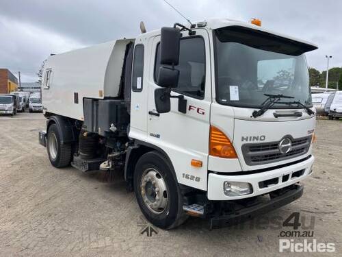 2017 Hino 500 1628 FG8J Dual Control Road Sweeper