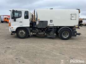 2017 Hino 500 1628 FG8J Dual Control Road Sweeper - picture2' - Click to enlarge