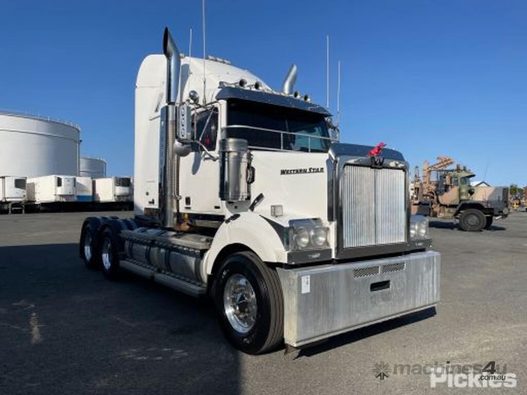 Buy Used 2014 western star 4800FX CONSTELLATION Semi Trailer Truck in ...