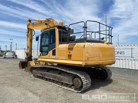 2013 Komatsu PC200LC-8 Excavator - picture0' - Click to enlarge