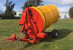 TEAGLE TOMAHAWK T404 XLM STRAW AND HAY MILL, C/W LOWER DISCHARGE CHUTE