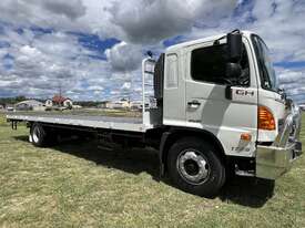 Hino 500 Series GH1728 4x2 Traytop Truck. - picture0' - Click to enlarge