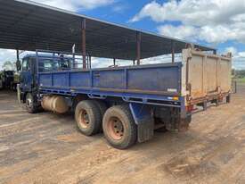 2005 Nissan UD CW445 Tipper - picture1' - Click to enlarge