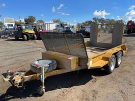 2011 Woods Trailers Tandem Axle Box Trailer - picture0' - Click to enlarge