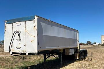 2002 Lusty Australia Tri Axle Lead Trailer Tipper