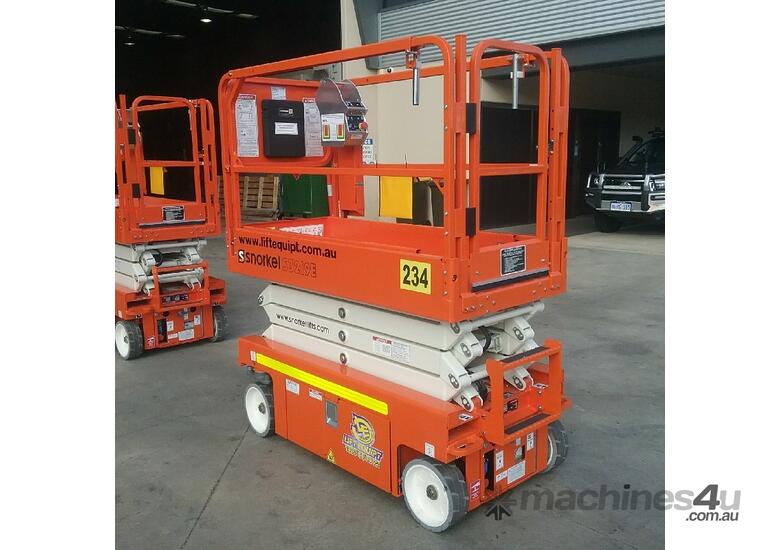 caption LIFT EQUIPT - Snorkel 19ft Scissor Lift