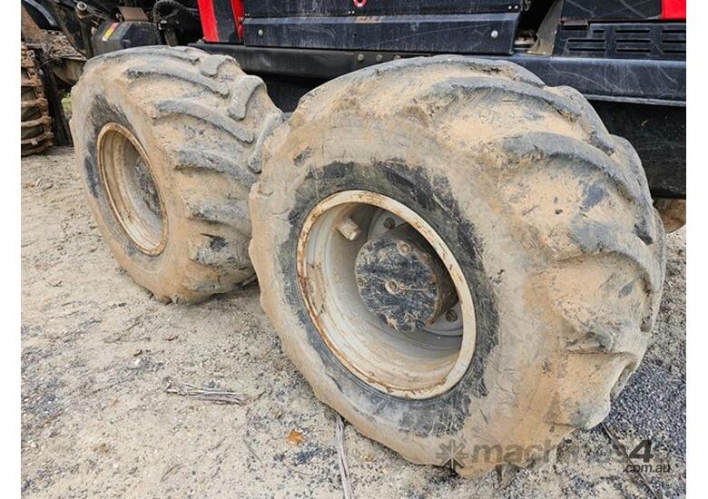 2017 KOMATSU 895 8x8 FORWARDER