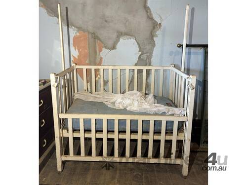 VINTAGE PAINTED COT