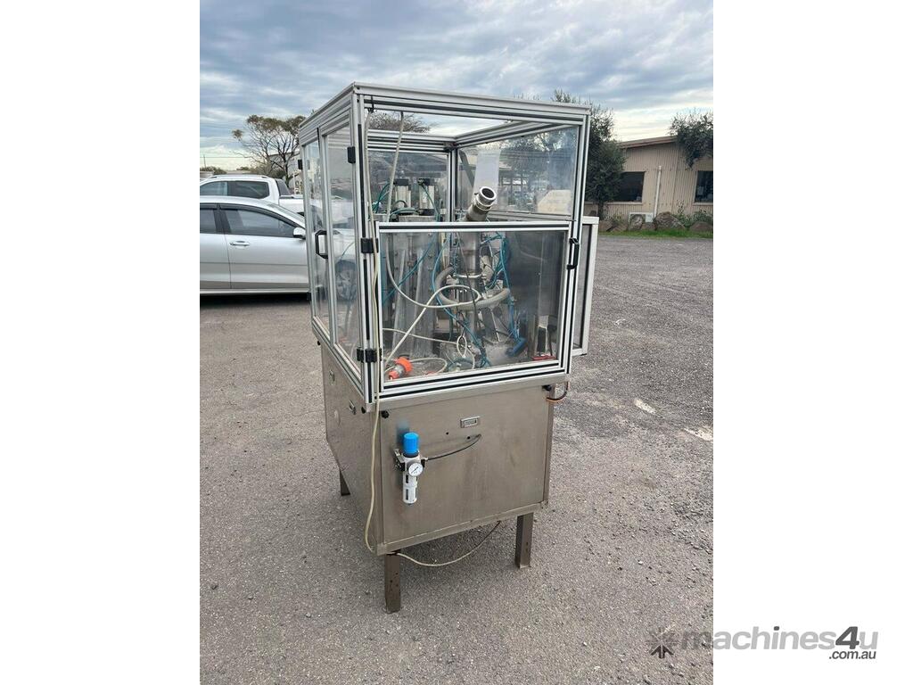 Used flamingo Plastic Tube Filler Tube Filler in Laverton North, VIC
