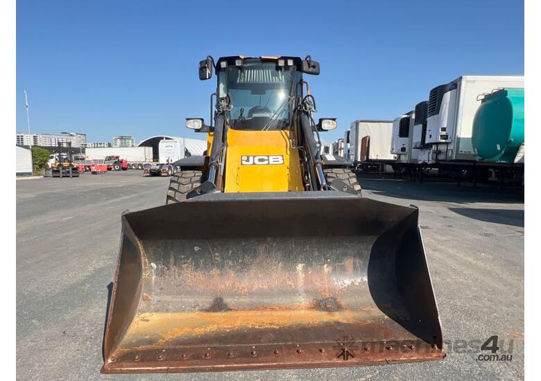 caption 2016 JCB 417HT Articulated Loader