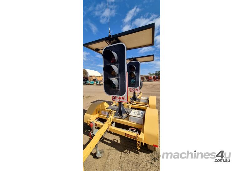 caption 2x LDC Portable Traffic Lights - To Be Sold Together SOLD PENDING