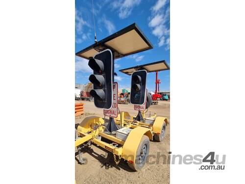 caption 2x LDC Portable Traffic Lights - To Be Sold Together SOLD PENDING