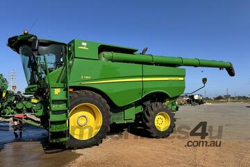 John Deere 2019   S780 Combines