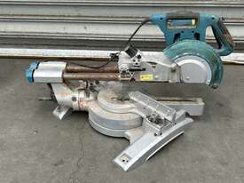 Makita LS1018L Slide Compound Mitre Saw - picture0' - Click to enlarge