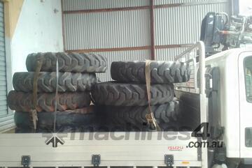 10.00 / 11.00 R x20 grader tyres   bridgestones 11.00x20