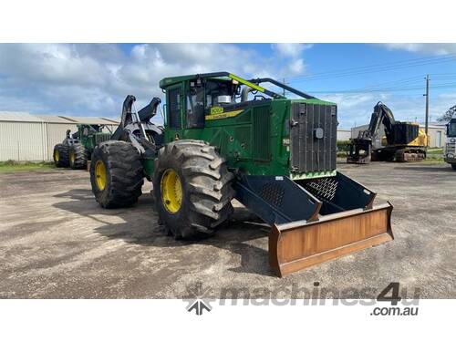 John Deere 848l