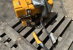 PWB Anchor Kito 1t 1000kg Motorised Chain Hoist Winch pendant girder trolley