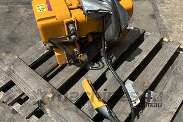 PWB Anchor Kito 1t 1000kg Motorised Chain Hoist Winch pendant girder trolley