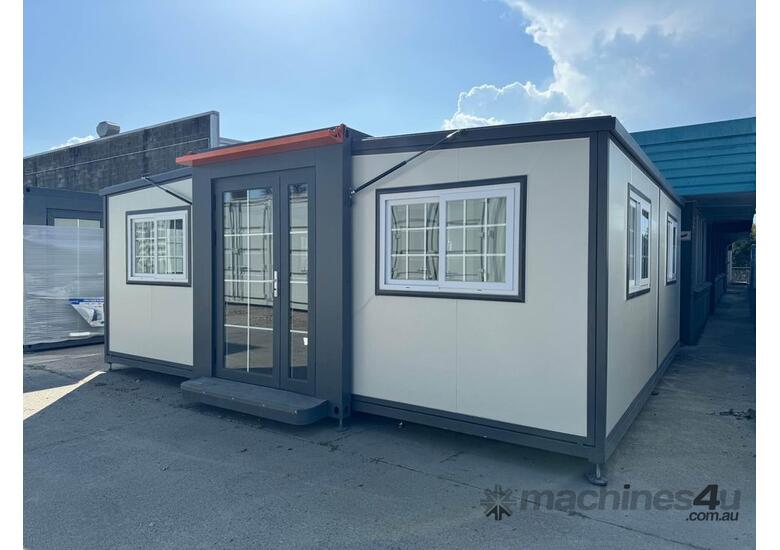 caption 19FT x 20FT Portable Home With Ensuite