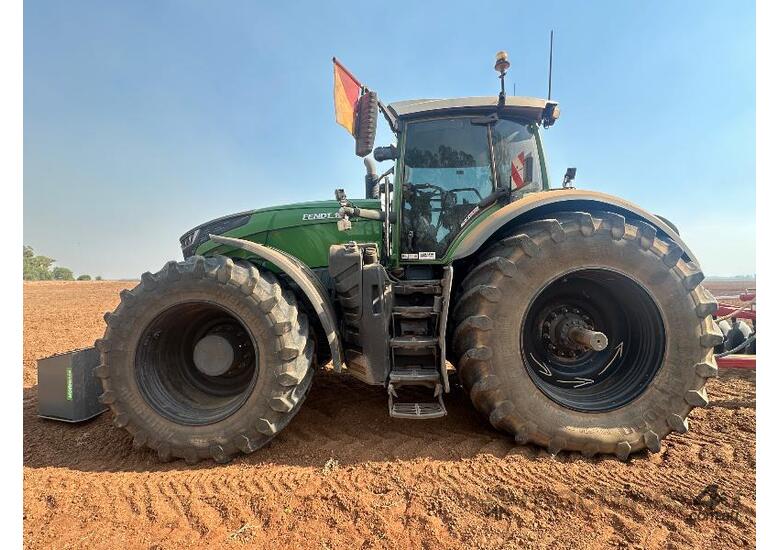caption Fendt 1050 (No 2) - Job Complete - Motivated Vendor - Great Power and Fuel savings