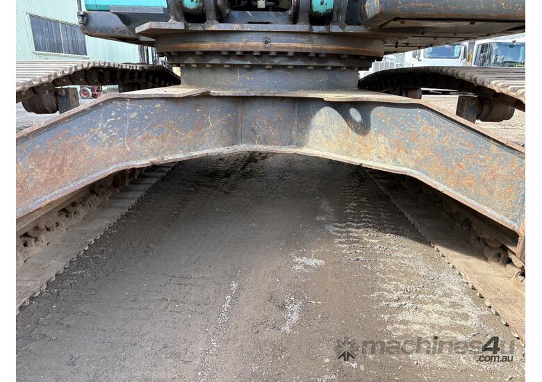 caption 2017 Kobelco SK300LC-10