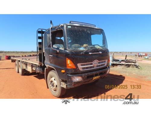 Hino Truck