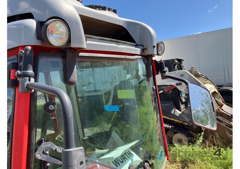 caption Antonio Carraro TRH 9800 Tractor