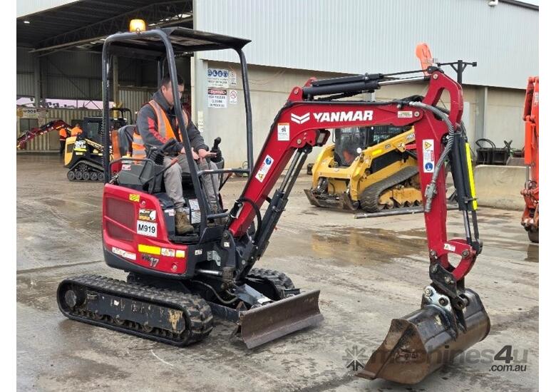 2022 YANMAR VIO17 1.7T EXCAVATOR (M919) WITH HITCH, BUCKETS AND LOW 1163 HOURS