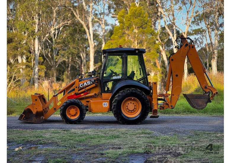 caption CASE 580 Backhoe Backhoe Loader Loader