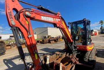 Kubota 2018   U55-4
