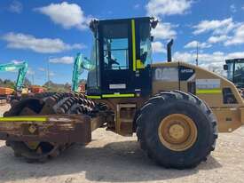 2010 Caterpillar Cp533e  - picture0' - Click to enlarge