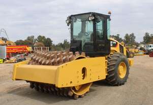 Caterpillar 2011   CP74