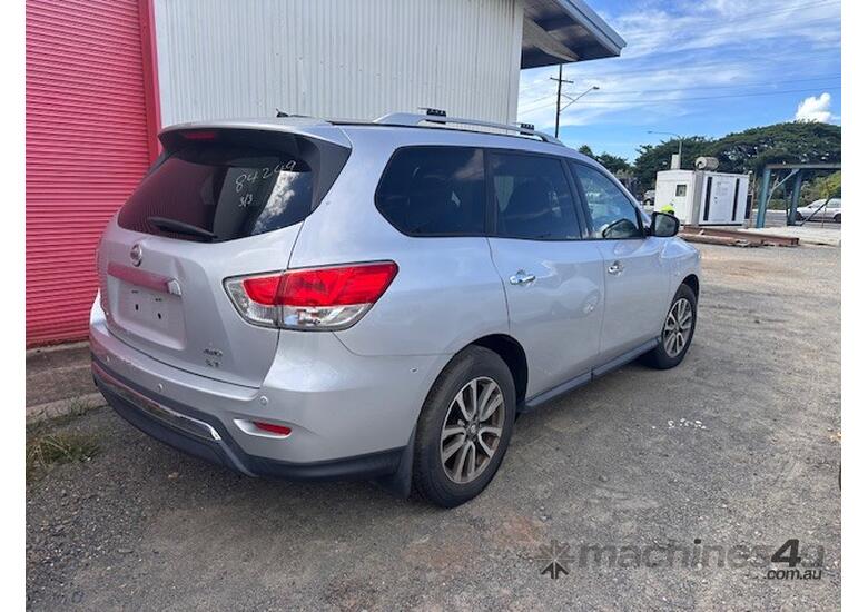 caption 2013 Nissan Pathfinder ST (LOCATED CAIRNS-NO KEY)