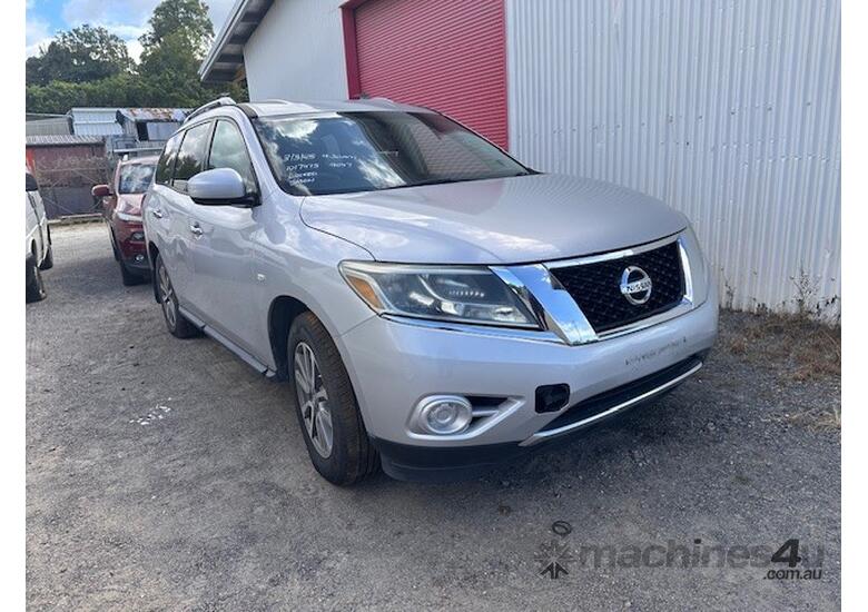 caption 2013 Nissan Pathfinder ST (LOCATED CAIRNS-NO KEY)